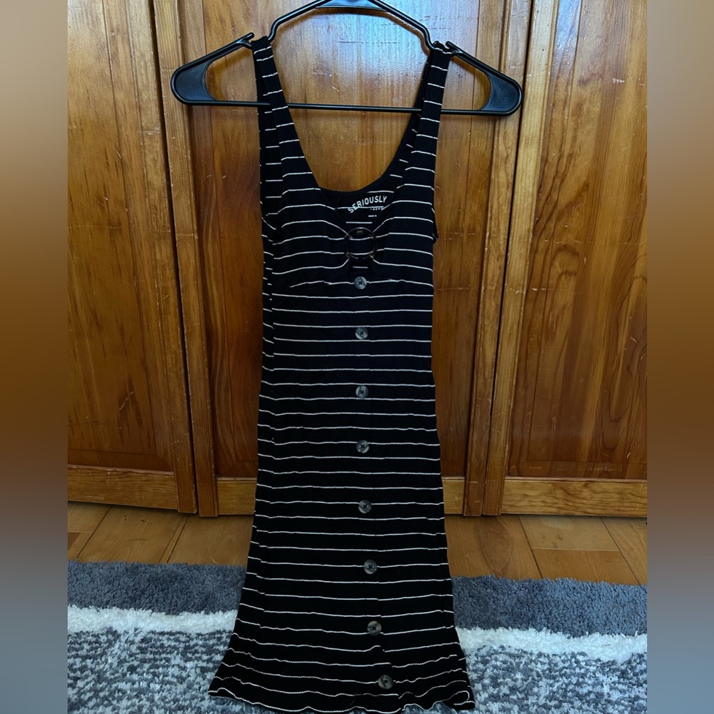 Aeropostale black and white striped dress size S